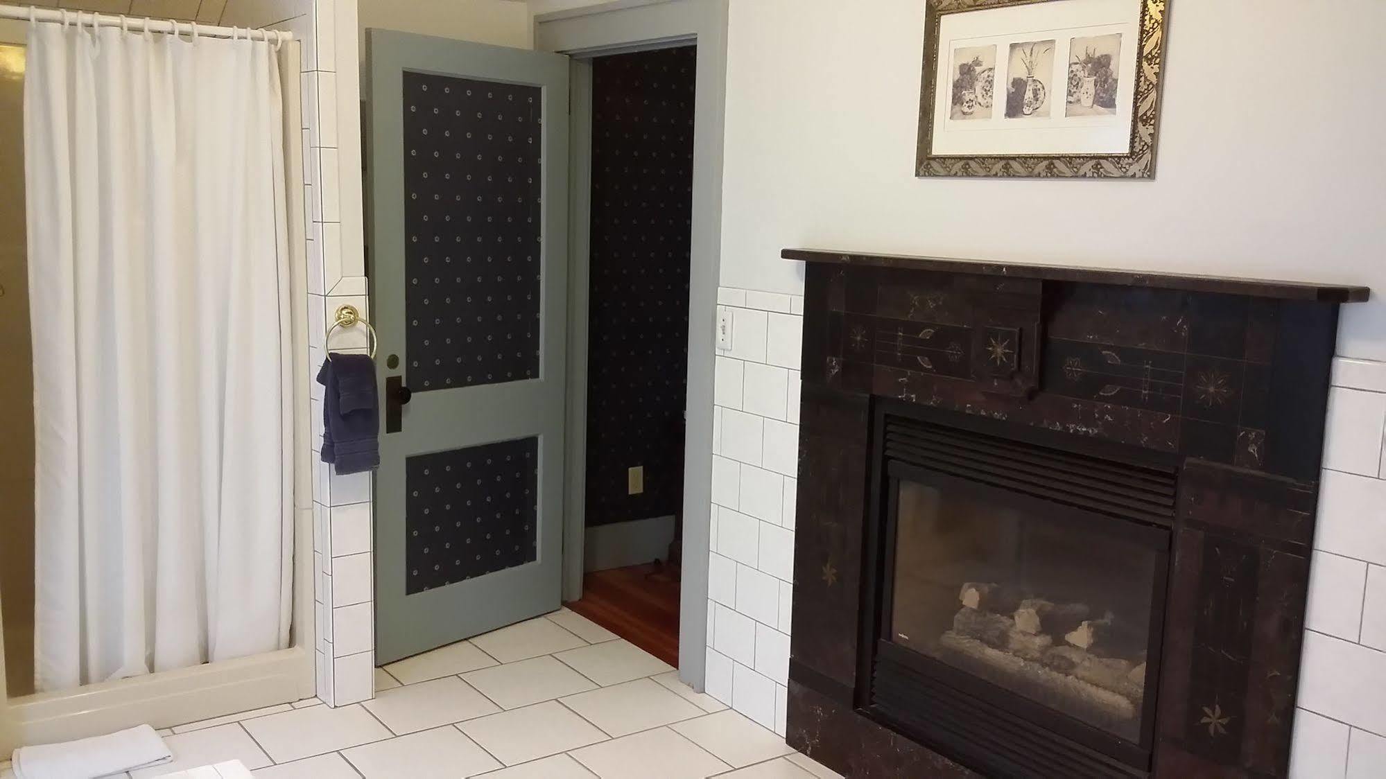 Chestnut Charm Bed & Breakfast Atlantic Esterno foto