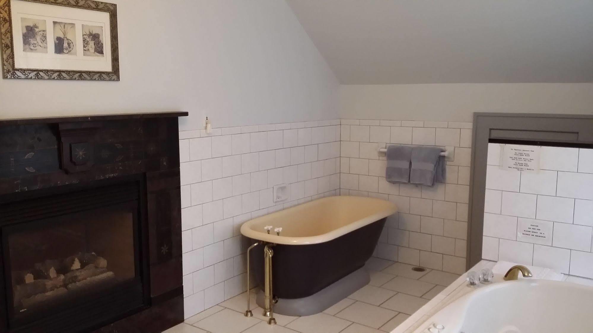 Chestnut Charm Bed & Breakfast Atlantic Esterno foto