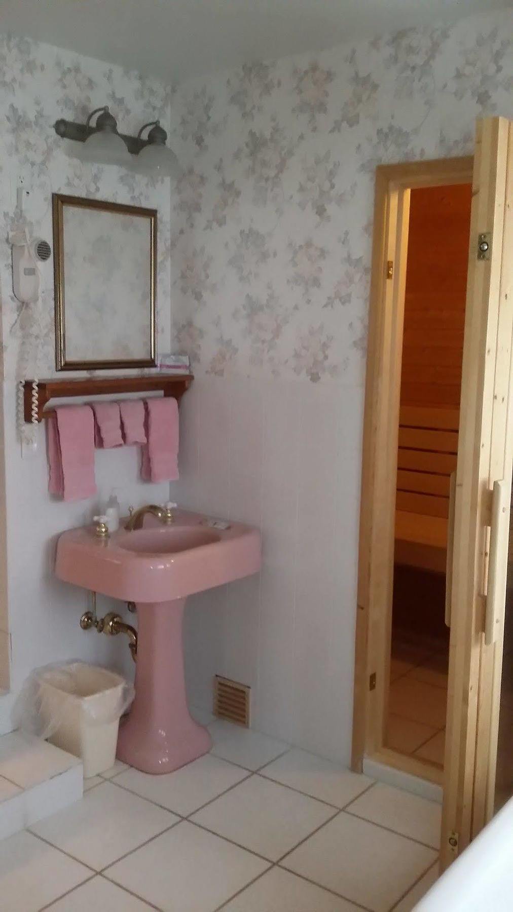 Chestnut Charm Bed & Breakfast Atlantic Esterno foto